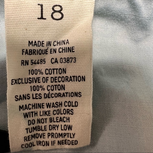 New American Eagle paint splattered distressed shorts - Picture 8 of 8